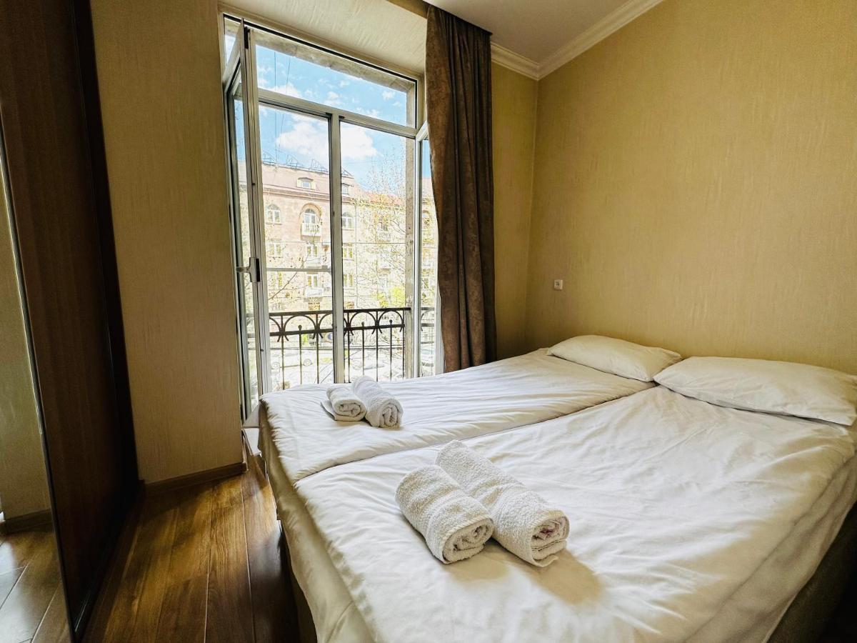 יירבאן City Center Apartment On Sayat Nova Street מראה חיצוני תמונה